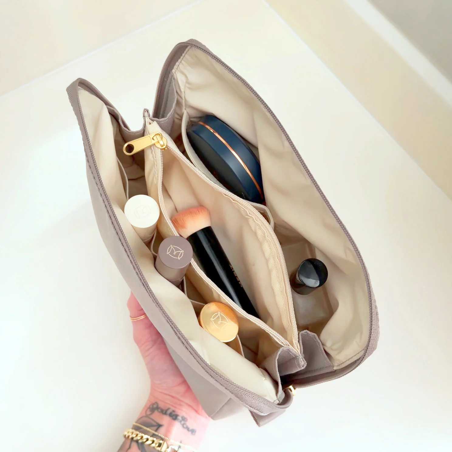 Toiletry Bag - Image 16