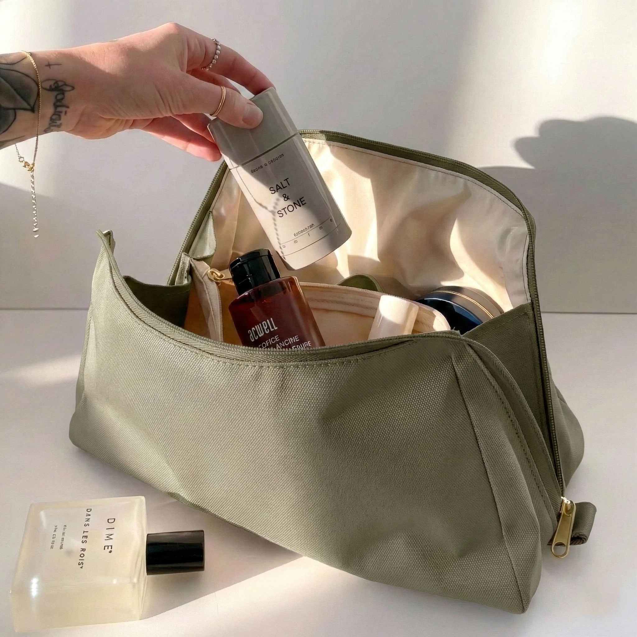 Toiletry Bag - Image 19